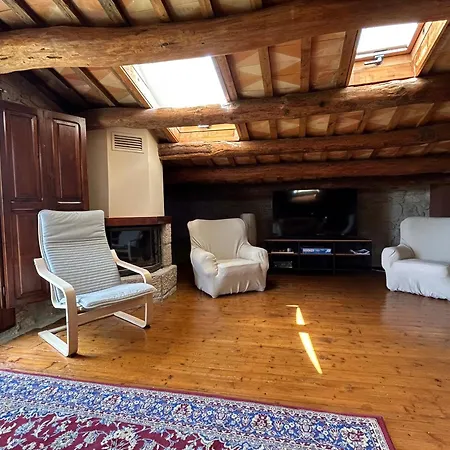 Vila-seca Vall D'amunt, Vine I Desconnecta! Villa